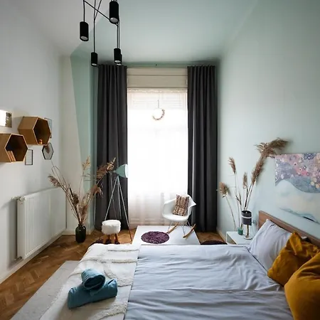Apartment Buda's Hidden Heaven 1 Budapest