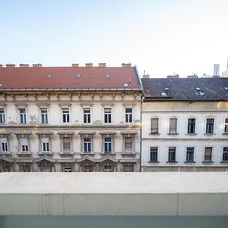 Apartment Buda's Hidden Heaven 1 Budapest