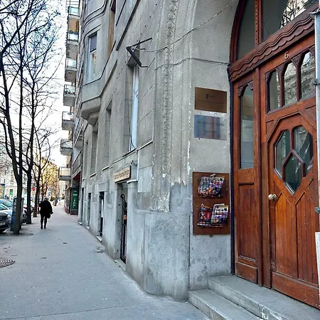 Buda's Hidden Heaven 1 With Private Sauna Apartment