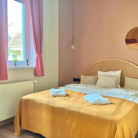 Buda's Hidden Heaven 1 With Private Sauna Apartament *
