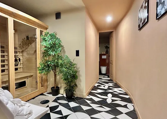 Buda's Hidden Heaven 1 With Private Sauna